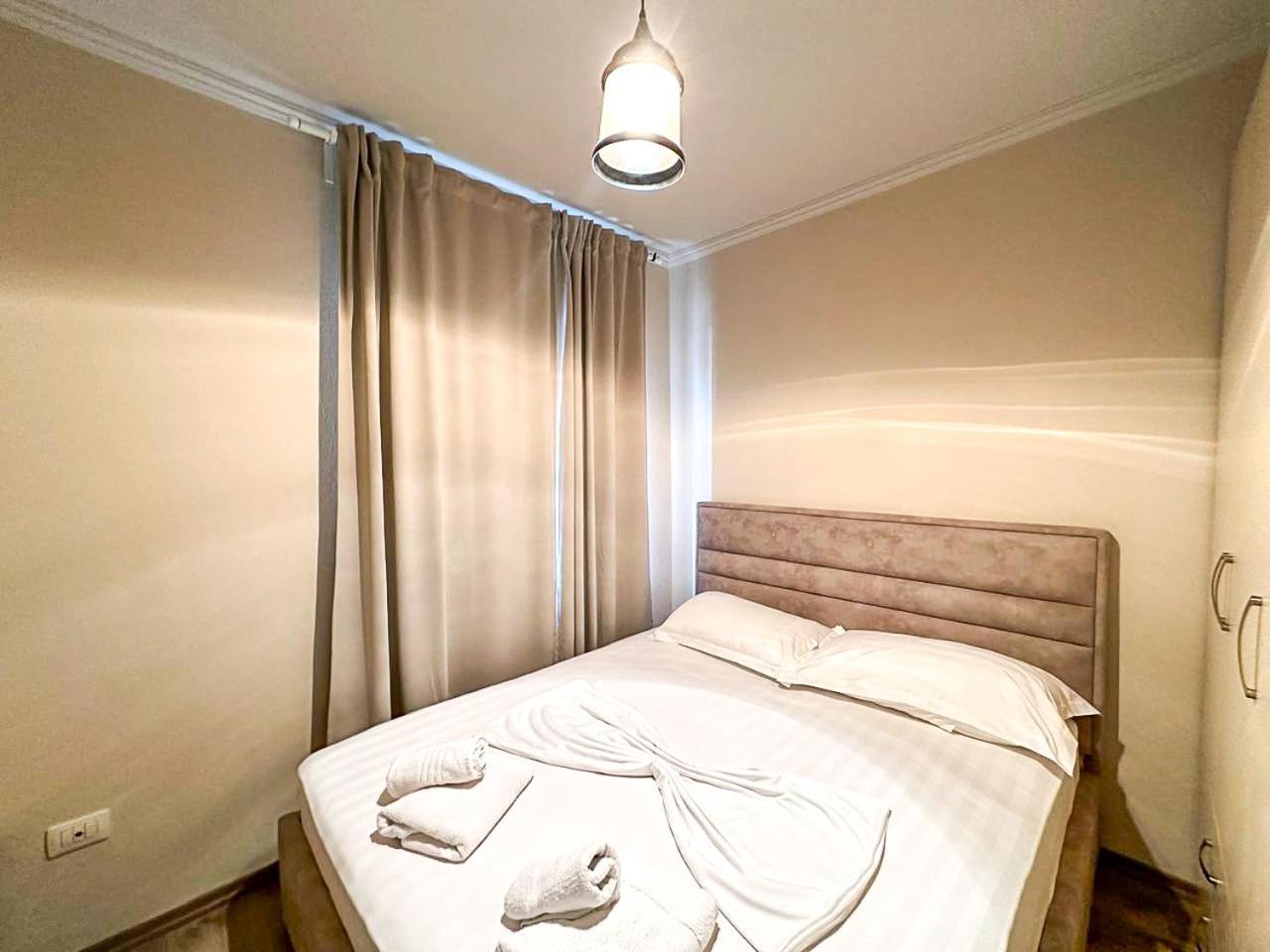 Grand Park 2Br Apartment Tirana Extérieur photo